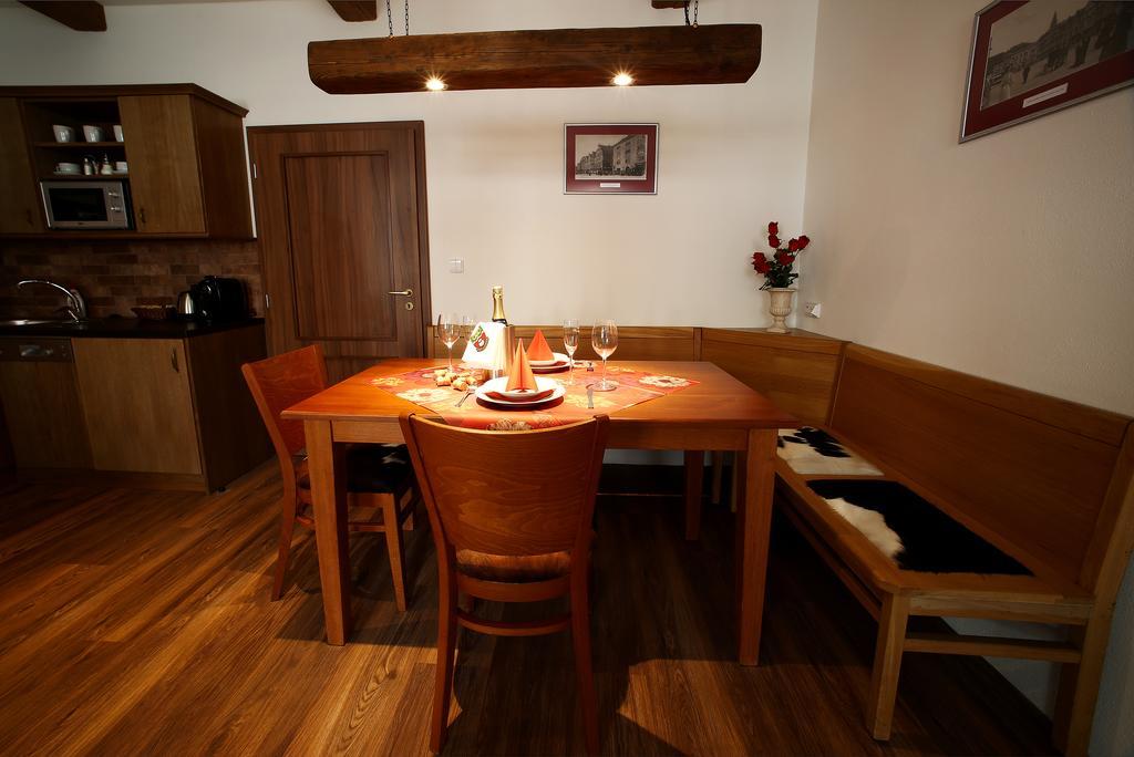 Apartments & Suites Zluta Hruska Plzeň Eksteriør bilde