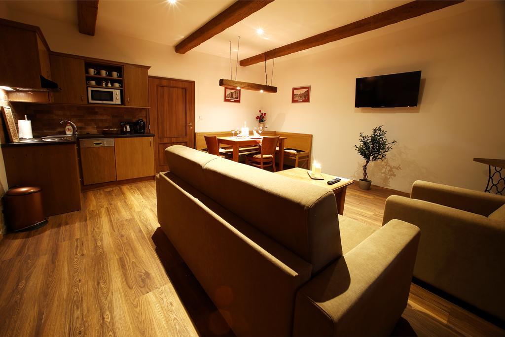 Apartments & Suites Zluta Hruska Plzeň Eksteriør bilde