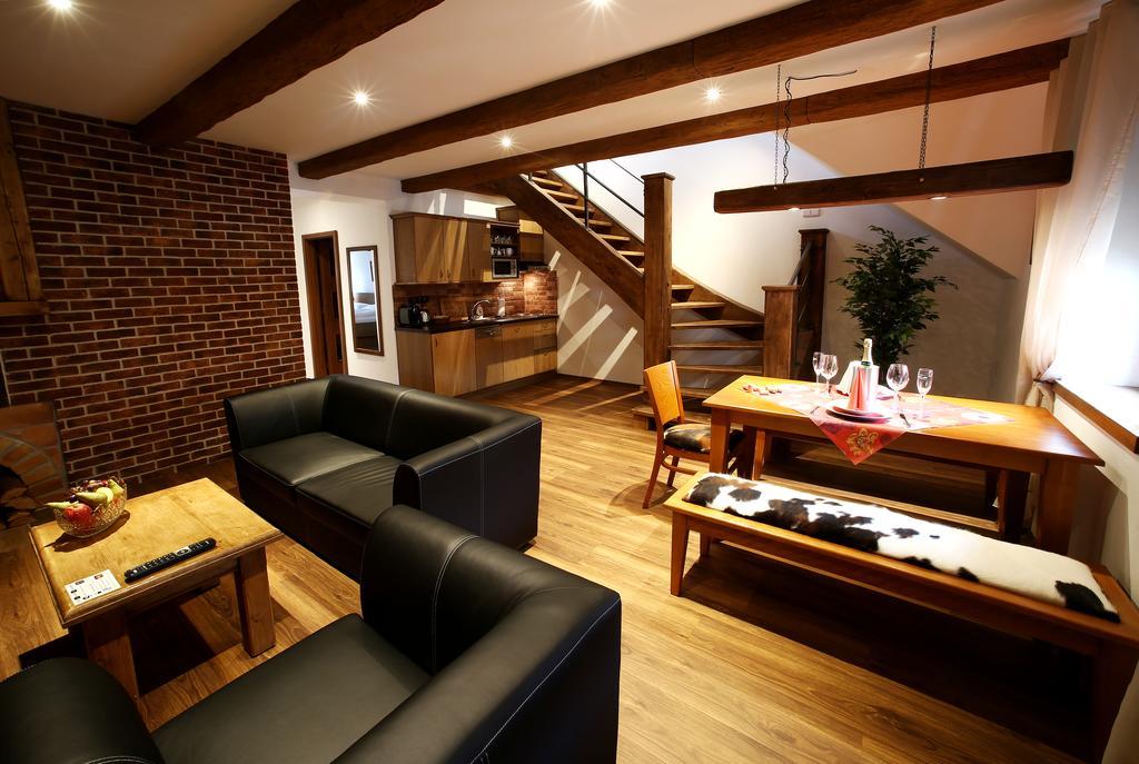 Apartments & Suites Zluta Hruska Plzeň Eksteriør bilde