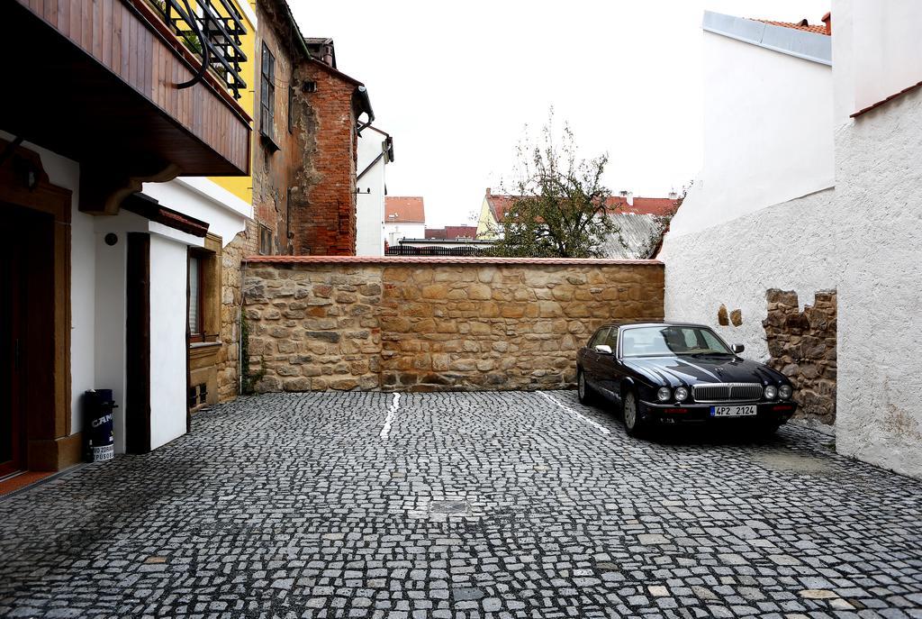 Apartments & Suites Zluta Hruska Plzeň Eksteriør bilde