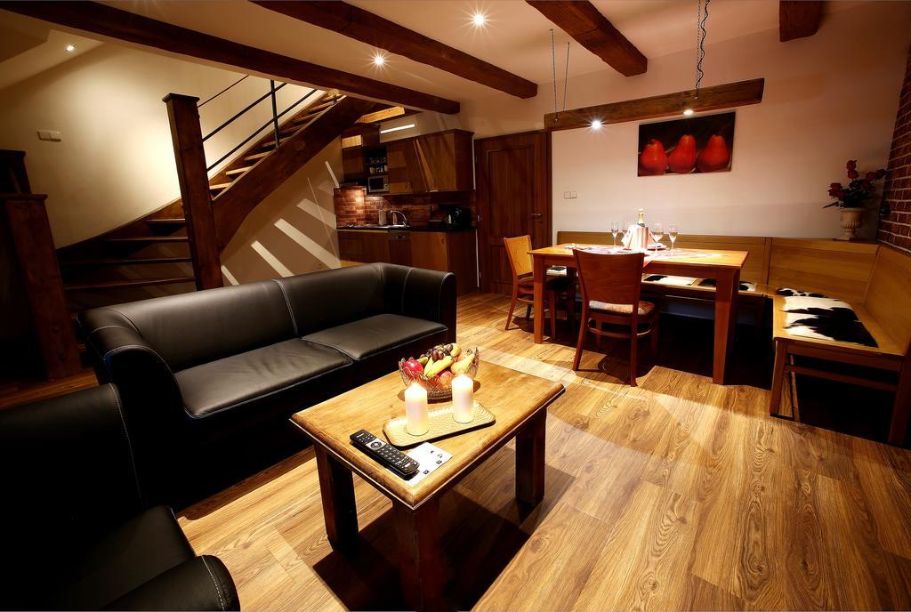 Apartments & Suites Zluta Hruska Plzeň Eksteriør bilde